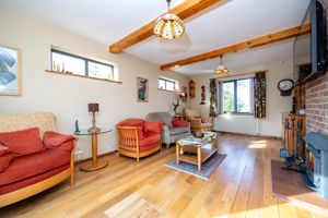 Sitting room- click for photo gallery